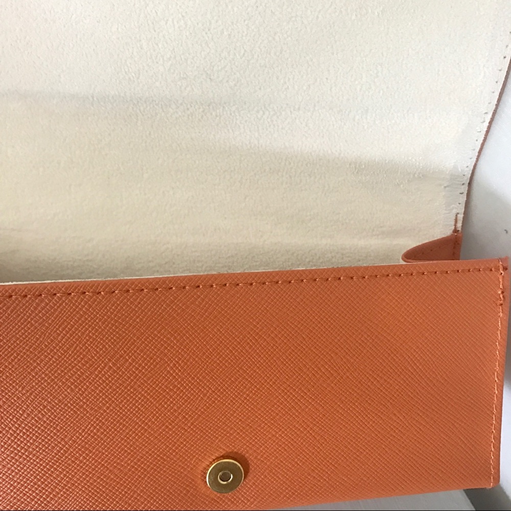 Tory Burch cat eye glasses dark bronze and brown - Picture 8 of 8
